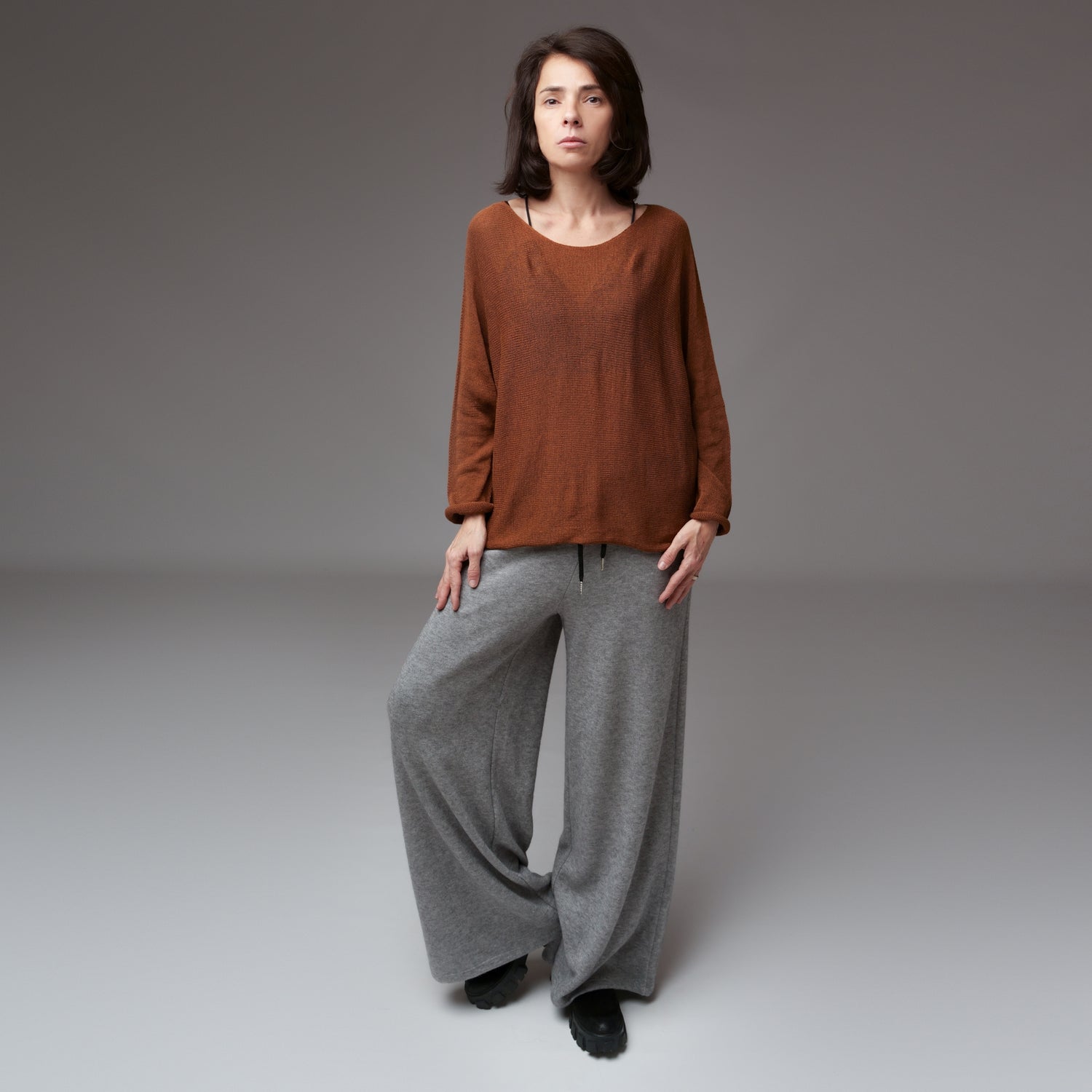 Pantaloni Soft Wide Leg Din Tricot Moale