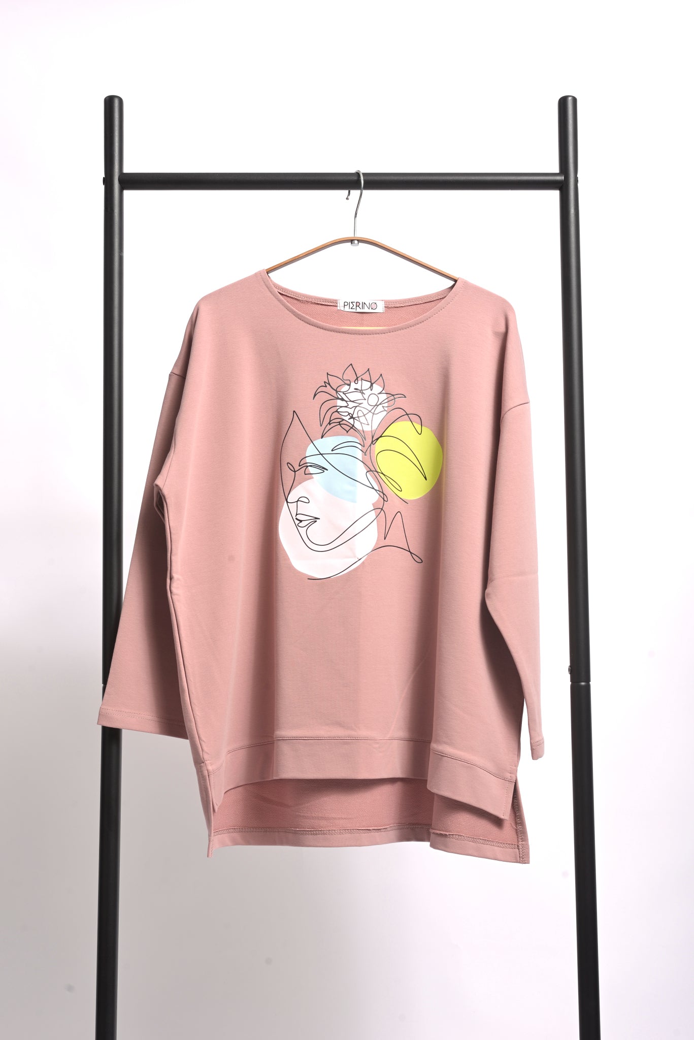 Bluză oversize din bumbac cu print chip, culoare roz deschis