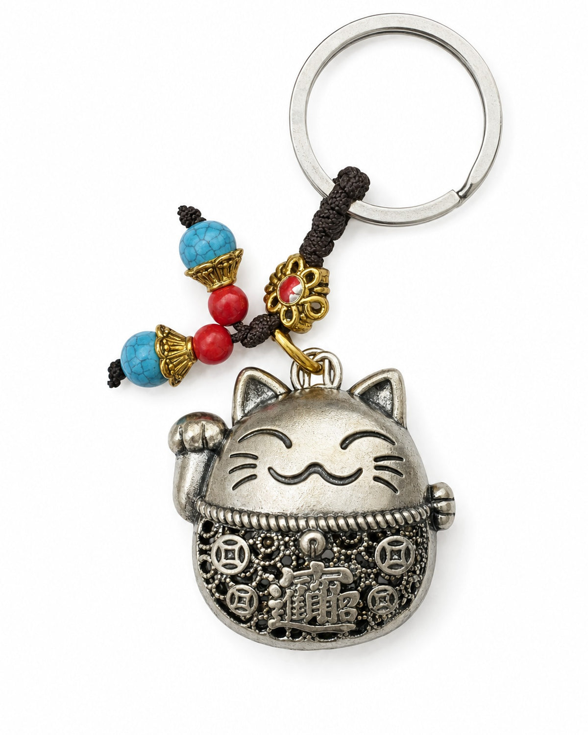 Breloc Maneki Neko argintiu cu mărgele turcoaz, vedere din față, All Above Boutique