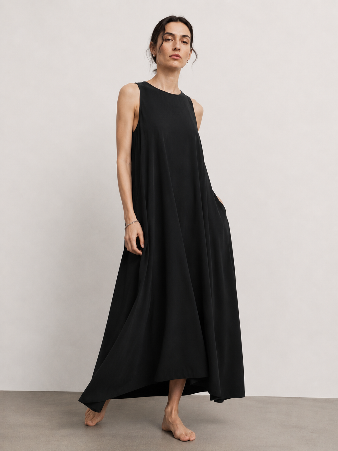 Detaliu snur prindere spate rochie lunga eleganta, reglabil si fin, All Above Boutique