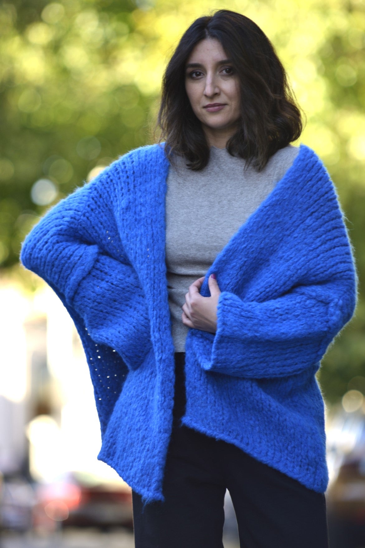 Cardigan larg croșetat cu ochiuri mari