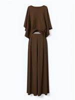 Compleu maro cu mâneci ample tip fluture și design lejer elegant