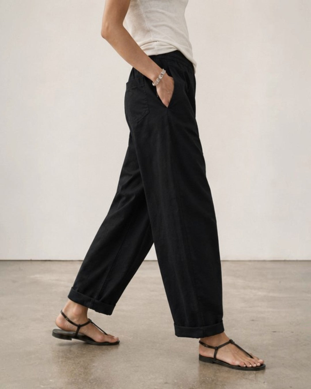 Detaliu croi barrel pantaloni bumbac, talie elastica confortabila, All Above Boutique
