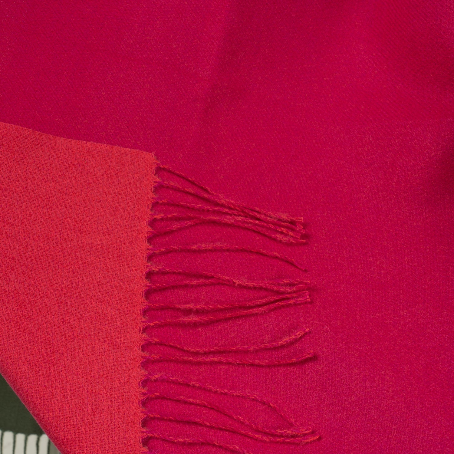 Fular Cu Franjuri Din Lână 20% - Material Soft și Călduros