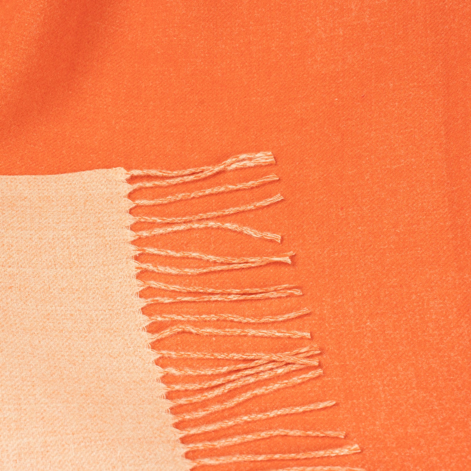 Fular Cu Franjuri Din Lână 20% - Material Soft și Călduros