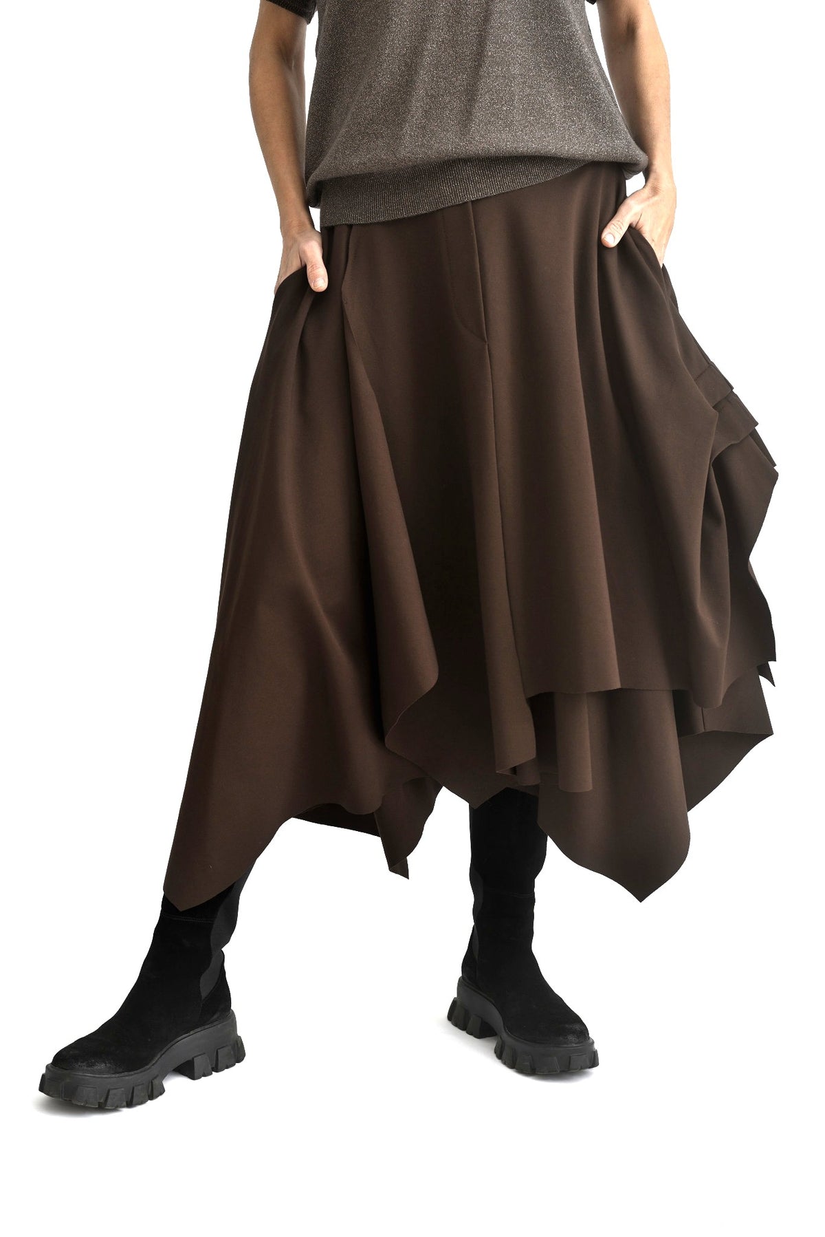 Fustă midi asimetrică cu croială fluidă și straturi suprapuse