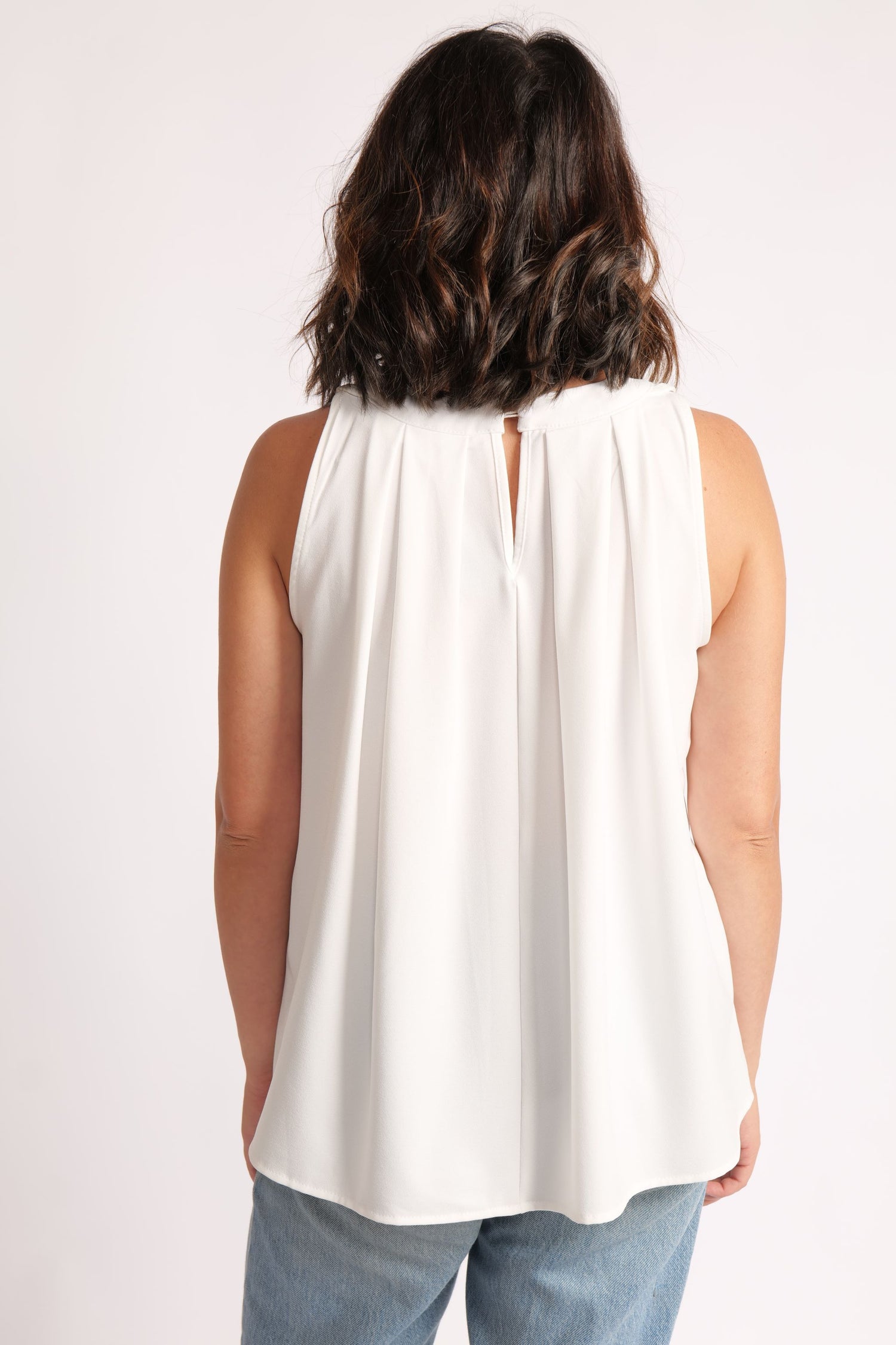 Top Elegant Cu Pliuri – Top Fără Mâneci Cu Decolteu Rotund