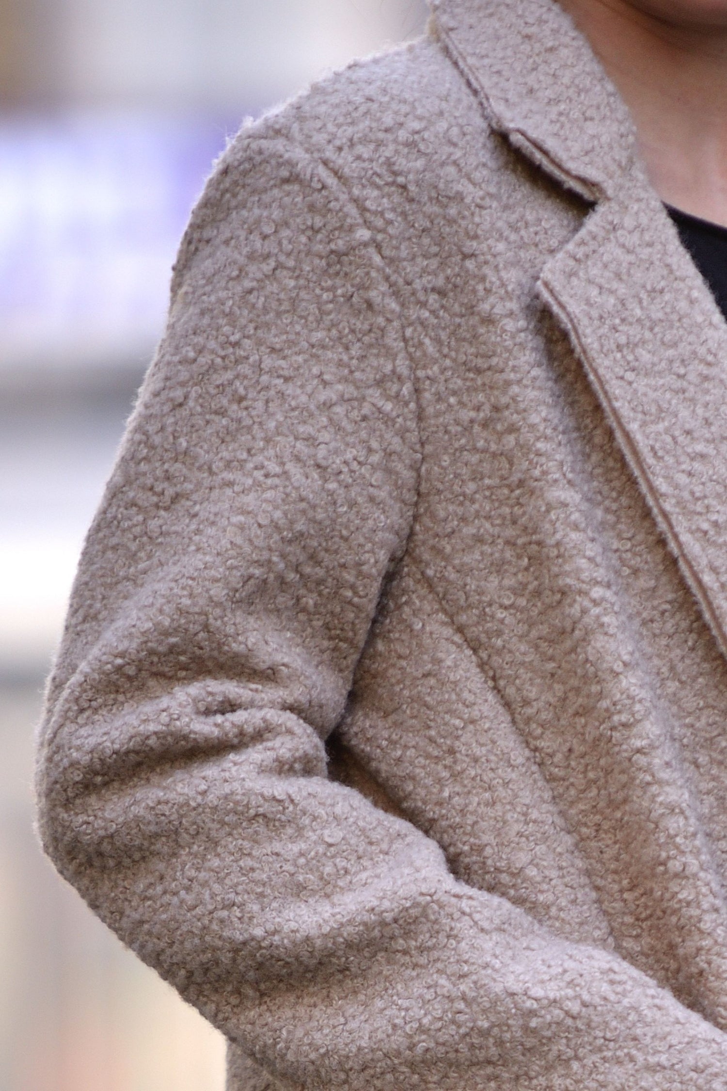 Palton Midi Boucle cu Buzunare Drepte