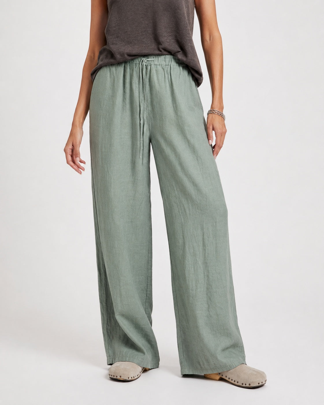 Pantaloni drepți din in cu șiret în talie, nuanța kaki, All Above Boutique.