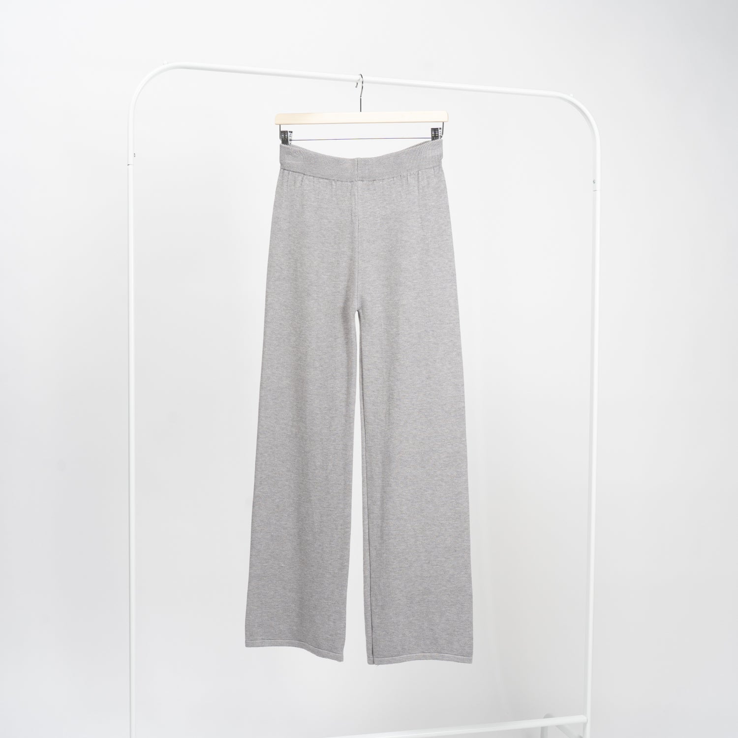 Pantaloni drepți din tricot soft