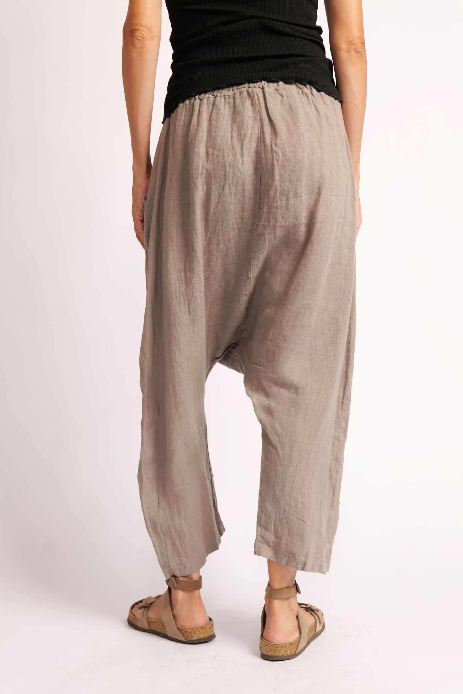 Pantaloni Pareo Din In Cu Detaliu Petrecut