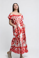 Rochie lungă florală cu decolteu elastic, imprimeu roșu, vedere din față