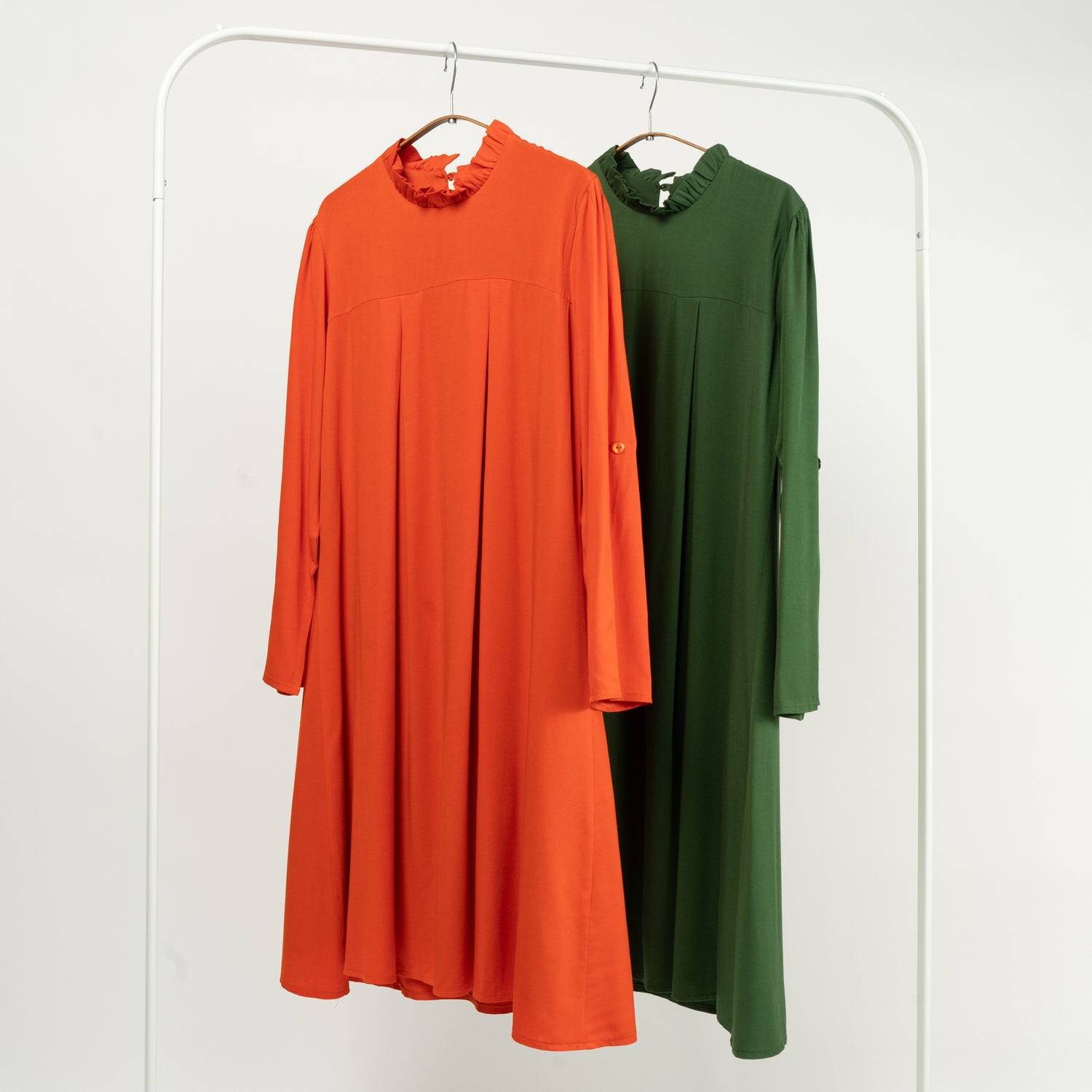 Rochie Midi Cloș cu Mâneci Lungi din Bumbac 100%