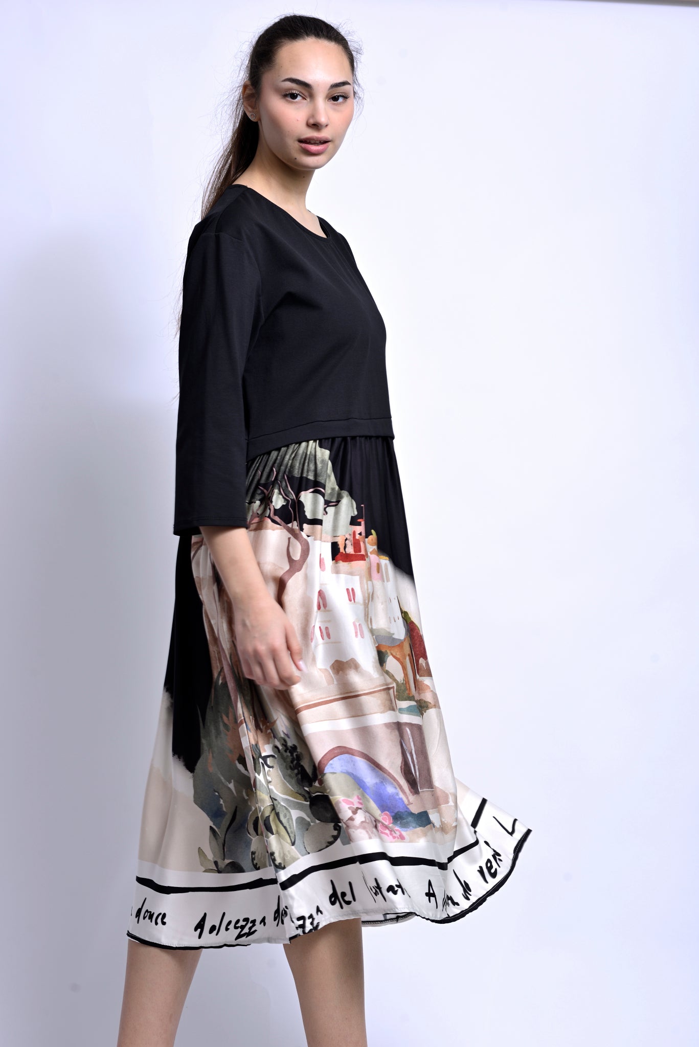 Rochie midi neagră cu imprimeu Amalfi, vedere laterală