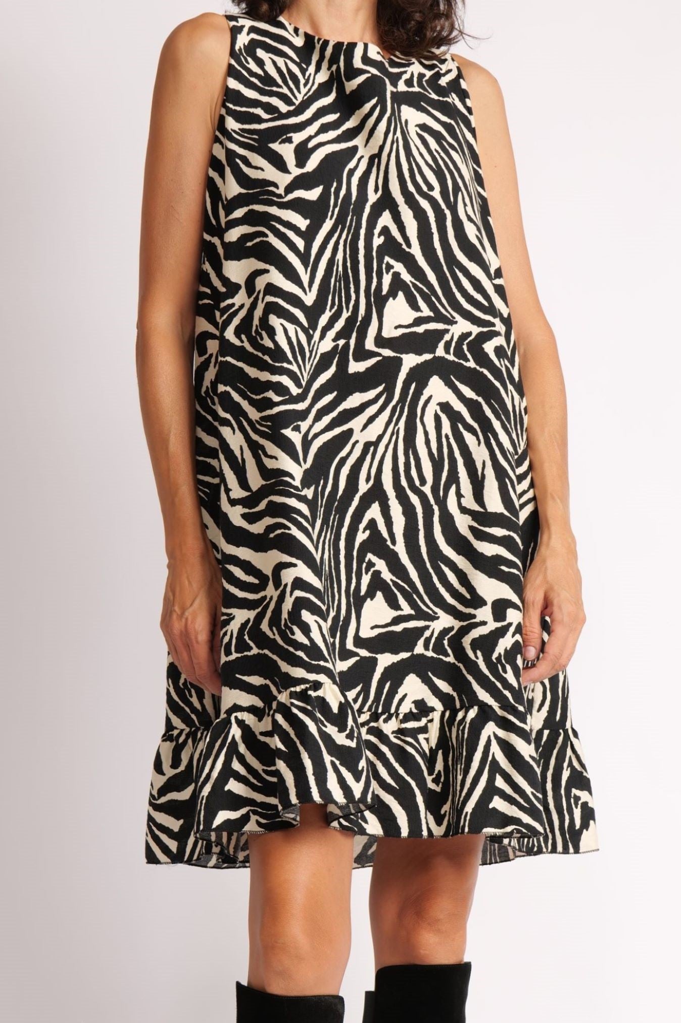 Rochie Animal Print Din Viscoză – Croială Lejeră Tip A