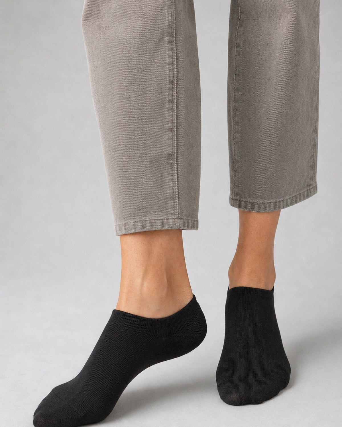Șosete scurte din bambus Cosas, culoare negru - All Above Boutique