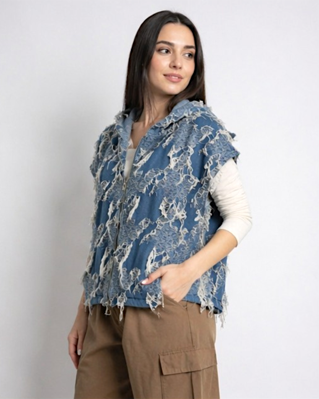 Detaliu textură denim devore vestă